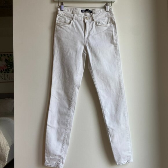 Zara Low Rise Skinny Jeans - Picture 1 of 6